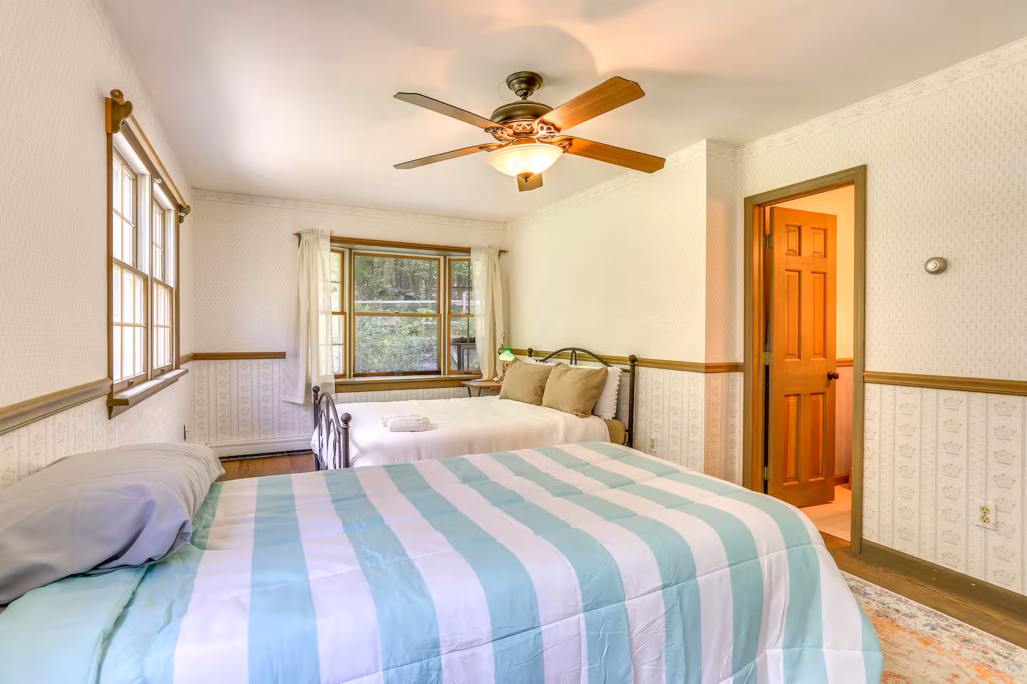 BR2 — shared (with queen)